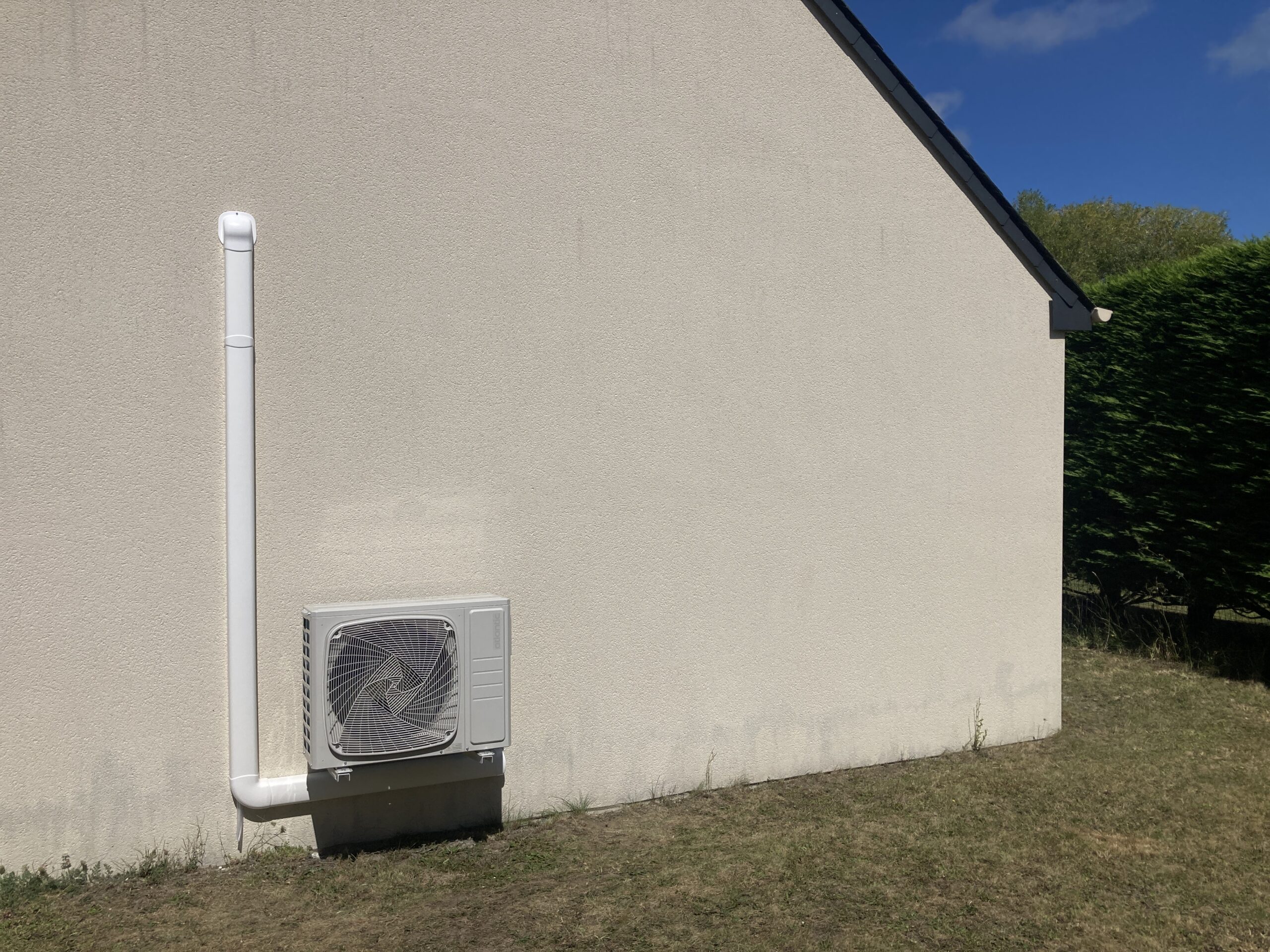 CLIM 4 EXTERIEUR